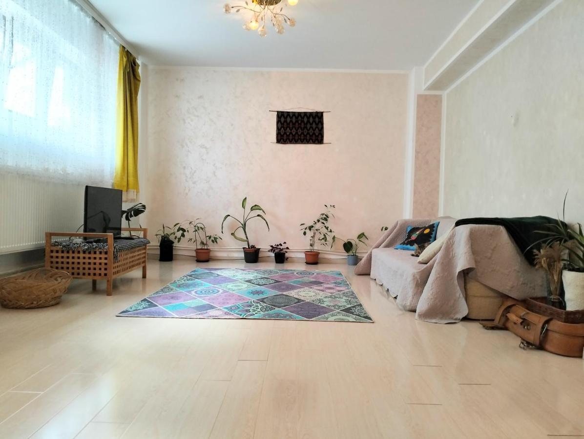 Royal Awoun Home ブカレスト エクステリア 写真